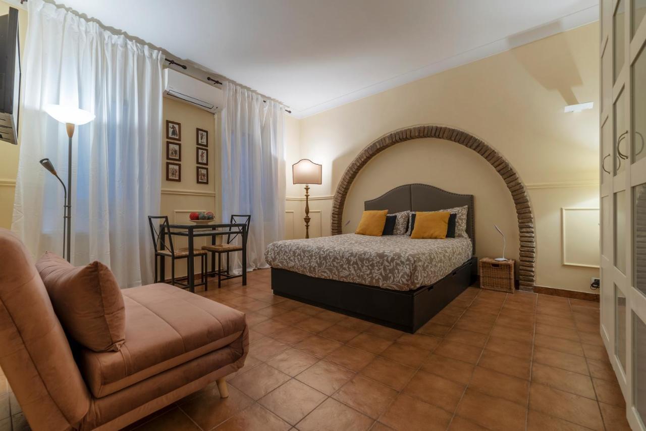 Piazza Navona & Pantheon Central Apartment โรม ภายนอก รูปภาพ