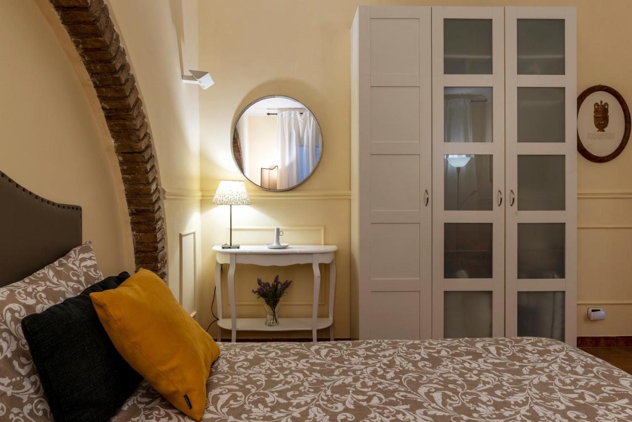 Piazza Navona & Pantheon Central Apartment โรม ภายนอก รูปภาพ